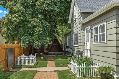 1042 Churchill Street, Saint Paul, MN 55103 - Photo 30
