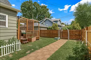 1042 Churchill St, Saint Paul, MN 55103 - Photo 24