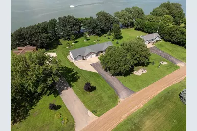 4 S Fox Lake Drive E, Sherburn, MN 56171 - Photo 8