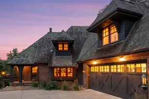 1610 Locust Hills Pl, Wayzata, MN 55391 - Photo 10