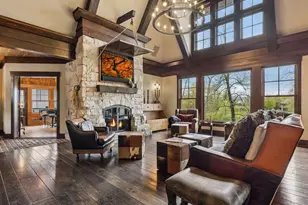 1610 Locust Hills Pl, Wayzata, MN 55391 - Photo 2