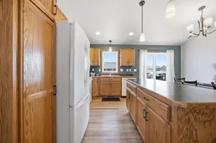 4560 15th St S, Moorhead, MN 56560 - Photo 6