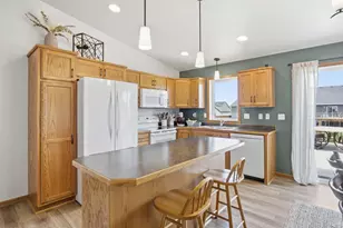 4560 15th St S, Moorhead, MN 56560 - Photo 4