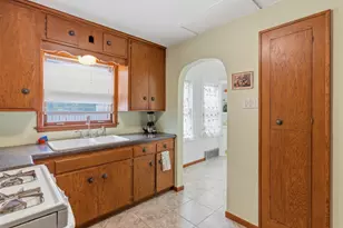 725 Waseca St, Saint Paul, MN 55107 - Photo 8