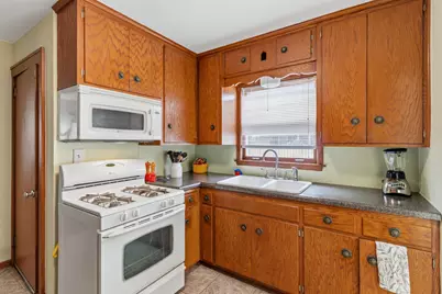 725 Waseca Street, Saint Paul, MN 55107 - Photo 10
