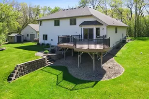 25647 Gustavus Ct, Wyoming, MN 55092 - Photo 2