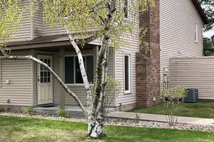 4711 Lund Point, Eagan, MN 55122 - Photo 2