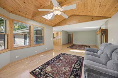 2439 Walnut Avenue, New Brighton, MN 55112 - Photo 8
