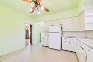 208 4th Ave NW, New Prague, MN 56071 - Photo 6