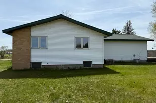 42253 439th Ave, Perham, MN 56573 - Photo 4