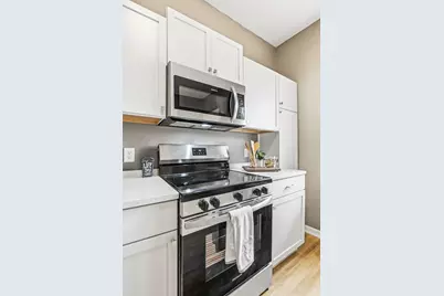 2416 Harriet Avenue, Minneapolis, MN 55405 - Photo 10