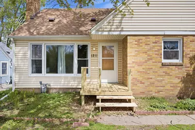 1211 Lealand Road E, Maplewood, MN 55109 - Photo 2