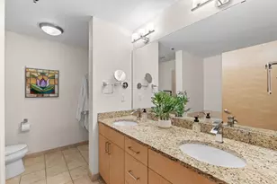 215 10th Ave S, Minneapolis, MN 55415 - Photo 20