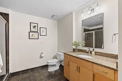 215 10th Avenue S #207, Minneapolis, MN 55415 - Photo 26