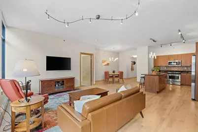 215 10th Avenue S #207, Minneapolis, MN 55415 - Photo 14