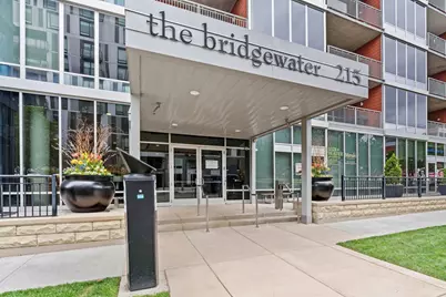 215 10th Avenue S #207, Minneapolis, MN 55415 - Photo 2