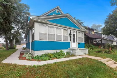 144 8th Avenue S, South Saint Paul, MN 55075 - Photo 1