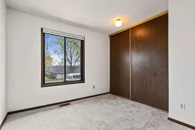 1115 Landmark Trail S, Hopkins, MN 55343 - Photo 20