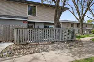 1115 Landmark Trail S, Hopkins, MN 55343 - Photo 2