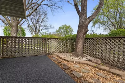 1115 Landmark Trail S, Hopkins, MN 55343 - Photo 22