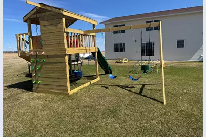 32661 County Road 16, Roseau, MN 56751 - Photo 20