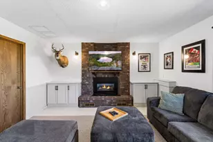 2085 Austin Cir, Shakopee, MN 55379 - Photo 26