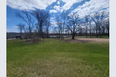11335 Creek View Drive, Pelican Rapids, MN 56572 - Photo 10
