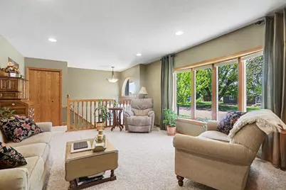 806 6th Avenue SE, Pipestone, MN 56164 - Photo 6