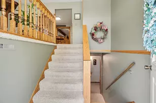 806 6th Ave SE, Pipestone, MN 56164 - Photo 2