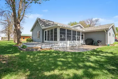 806 6th Avenue SE, Pipestone, MN 56164 - Photo 38