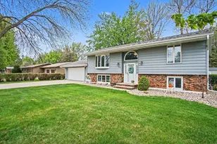 806 6th Ave SE, Pipestone, MN 56164 - Photo 24