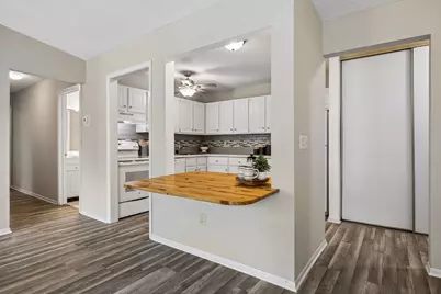 9701 Cimarron Trail, Minnetonka, MN 55305 - Photo 10