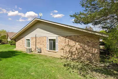 9701 Cimarron Trail, Minnetonka, MN 55305 - Photo 30