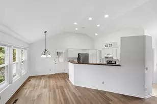7516 W 77th St, Chaska, MN 55318 - Photo 12