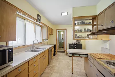 105 21st Street NW, Austin, MN 55912 - Photo 10