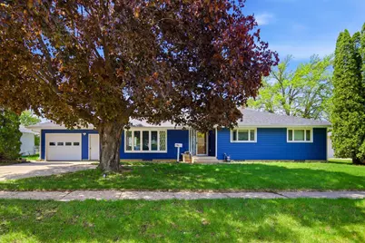 105 21st Street NW, Austin, MN 55912 - Photo 2