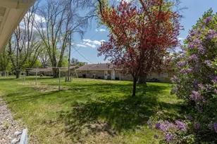101 Jay St, Le Sueur, MN 56058 - Photo 22