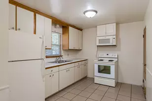 101 Jay St, Le Sueur, MN 56058 - Photo 8