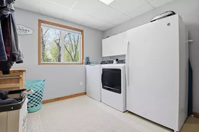 681 W River Drive, New London, MN 56273 - Photo 20
