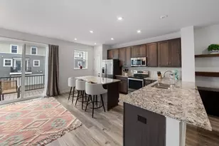 2317 McKenney Way, North Saint Paul, MN 55109 - Photo 2