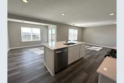 19385 136th Avenue N, Rogers, MN 55374 - Photo 4