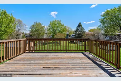 3220 Marlin Avenue, Vadnais Heights, MN 55127 - Photo 18
