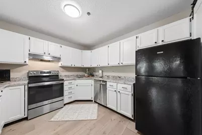 2110 Ridge Drive #14, Saint Louis Park, MN 55416 - Photo 4