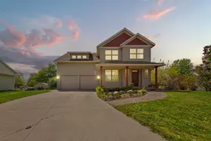 1904 Lake Dr, Northfield, MN 55057 - Photo 2