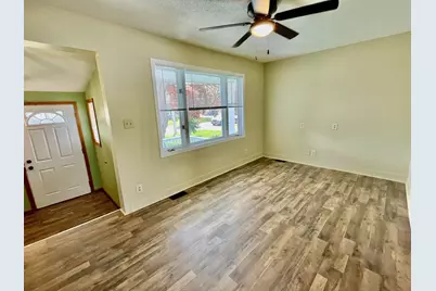 1408 11th Avenue NW, Austin, MN 55912 - Photo 10