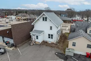 917 Broadway Ave N, Rochester, MN 55906 - Photo 1