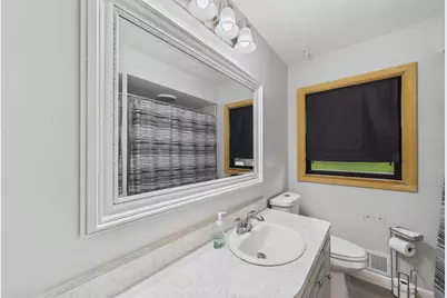 6924 Drew Avenue N, Brooklyn Center, MN 55429 - Photo 18