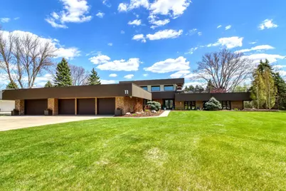 11 Briarwood Place, Fargo, ND 58104 - Photo 2