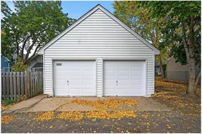 2082 Berkeley Avenue, Saint Paul, MN 55105 - Photo 32