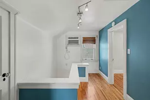 3855 Sheridan Ave N, Minneapolis, MN 55412 - Photo 16